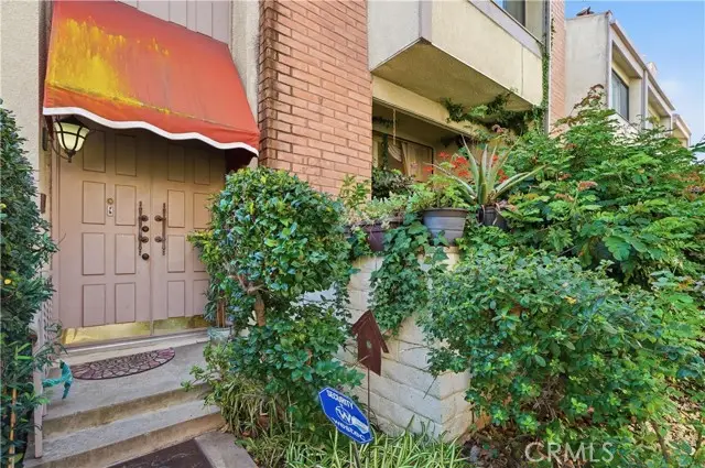 5205 White Oak Avenue  #3, Encino, CA 91316 - #3