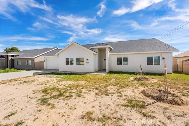 10588 Peach Avenue, California City, CA 93505 - #2