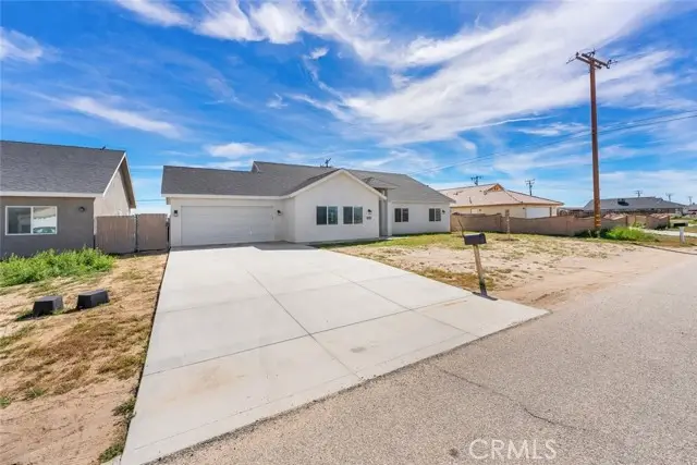 10588 Peach Avenue, California City, CA 93505 - #3