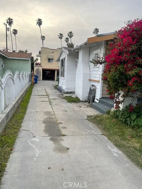 3875 Arlington, Los Angeles, CA 90008 - #2