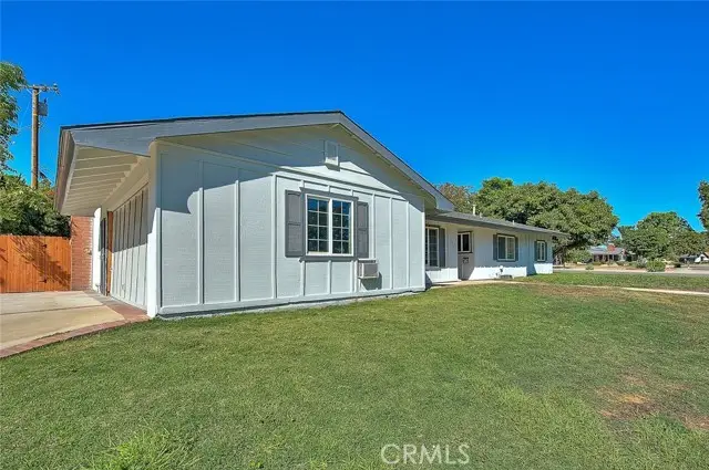 340 Caroline Street, Ontario, CA 91762 - #2