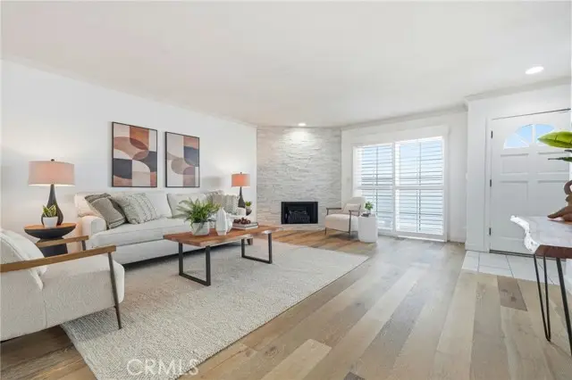 7304 Balboa  #C, Van Nuys, CA 91406 - #1