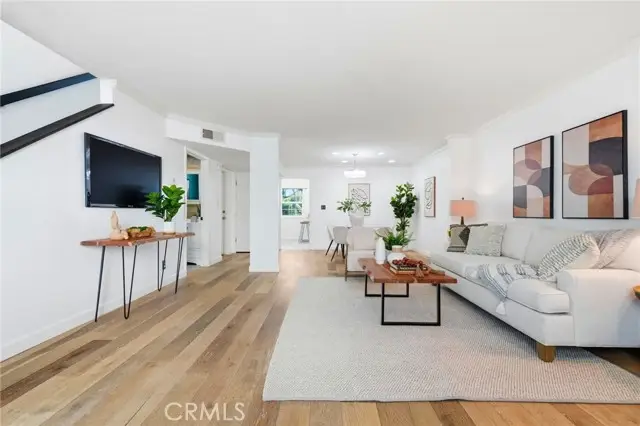 7304 Balboa  #C, Van Nuys, CA 91406 - #2