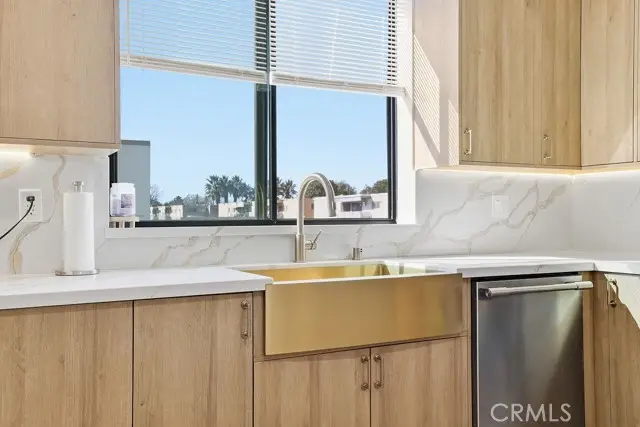 6511 Contour Lane, North Hollywood, CA 91606 - #3