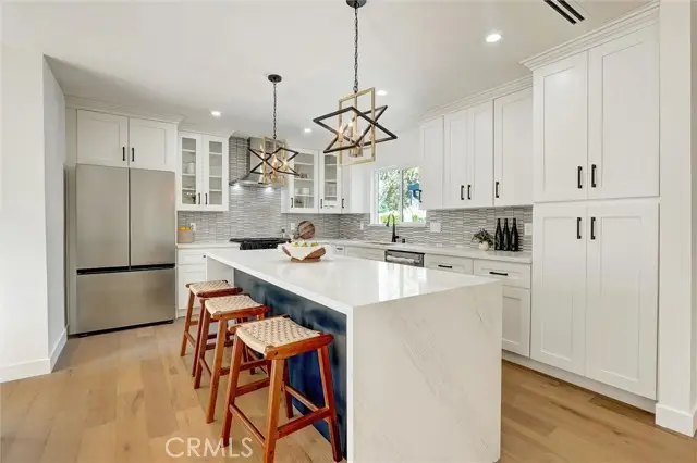 6852 Atoll Avenue, North Hollywood, CA 91605 - #1