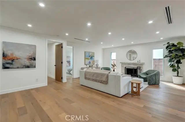 6852 Atoll Avenue, North Hollywood, CA 91605 - #3