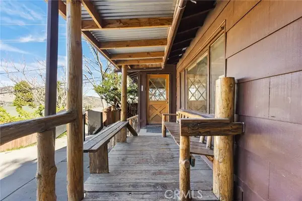 209 End, Frazier Park, CA 93225