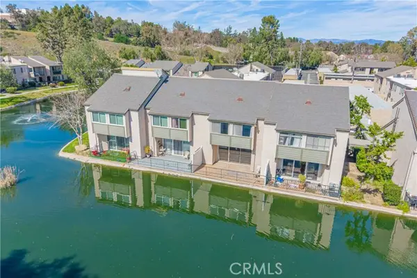24430 Nicklaus Drive  #L2, Valencia, CA 91355