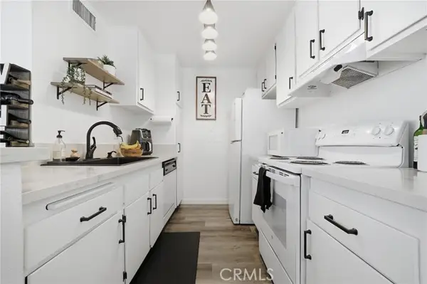 23515 Lyons  #233, Valencia, CA 91355