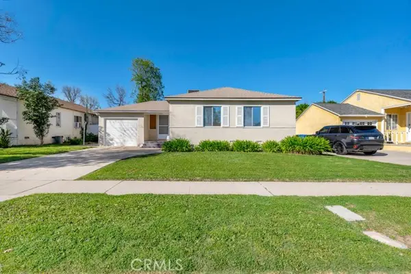 17435 Burma, Encino, CA 91316