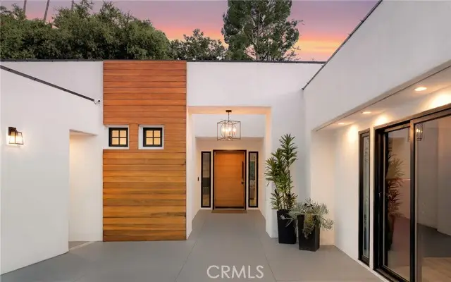 16688 Oldham Street, Encino, CA 91436 - #1