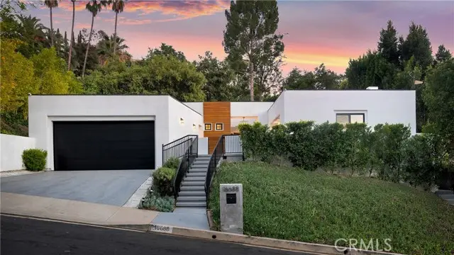 16688 Oldham Street, Encino, CA 91436 - #2