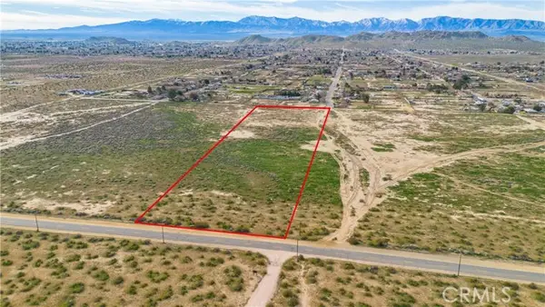 15800 Avenue M, Lancaster, CA 93535