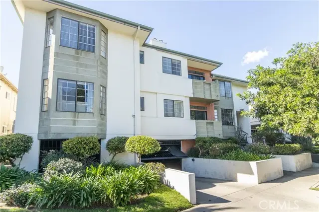 4543 Willis Avenue  #105, Sherman Oaks, CA 91403 - #2