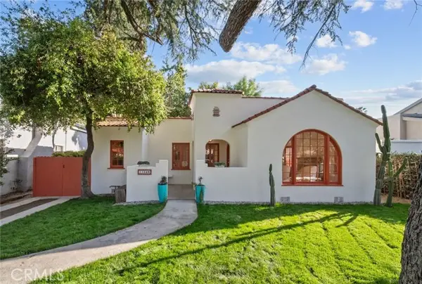 11048 Blix, North Hollywood, CA 91602