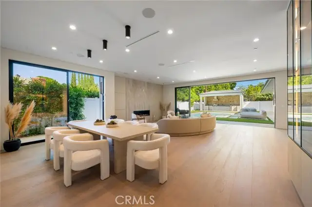 16728 Morrison Street, Encino, CA 91436 - #3