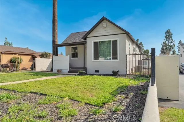 70 W Claremont St, Pasadena, CA 91103 - #1