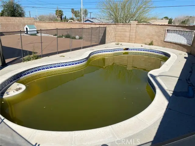 3217 Avenue S1, Palmdale, CA 93550 - #3