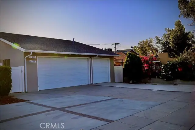 4813 Topanga Canyon, Woodland Hills, CA 91364 - #2