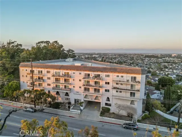 1108 Camino Real  #406, Redondo Beach, CA 90277 - #2