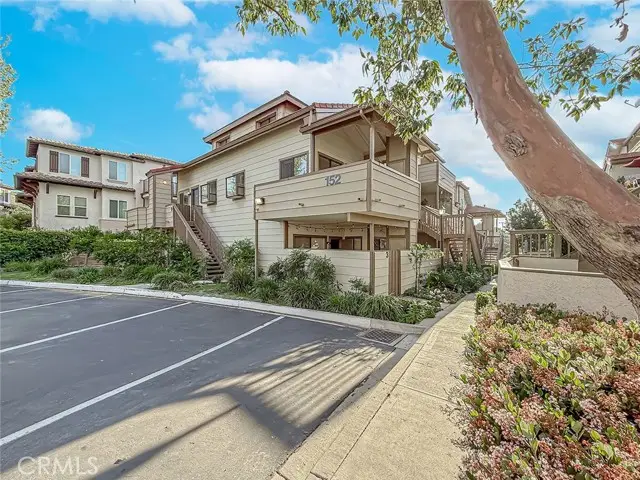 152 Maegan Place  #8, Thousand Oaks, CA 91362 - #2