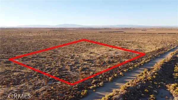 110 Avenue L4, Lancaster, CA 93535