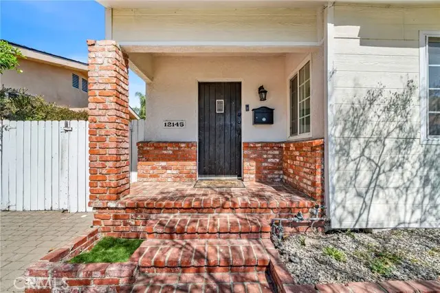 12145 Hatteras, Valley Village, CA 91607 - #2