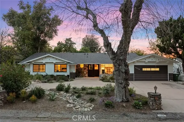 5319 Penfield Avenue, Woodland Hills, CA 91364