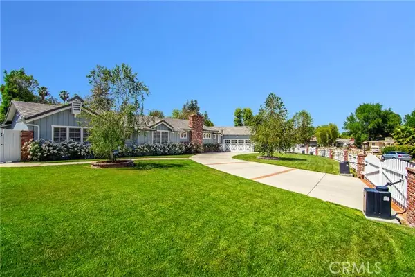5151 Quakertown Avenue, Woodland Hills, CA 91364