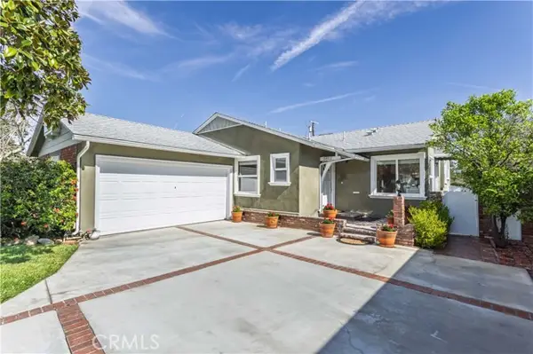 5812 Bucknell Ave, Valley Village, CA 91607