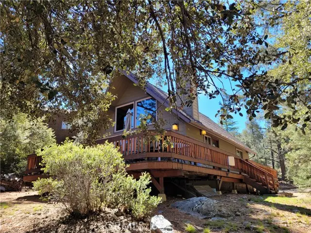2328 Rhine Ct., Pine Mountain Club, CA 93222 - #2