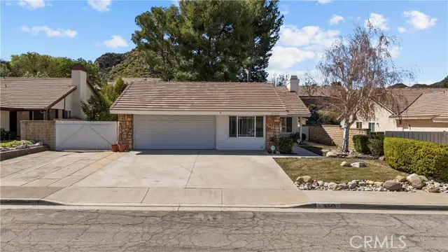 31343 Tobiah, Castaic, CA 91384 - #1