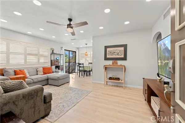 18122 Sundowner  #1101, Canyon Country, CA 91387