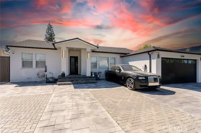 12608 Califa Street, Valley Village, CA 91607 - #3