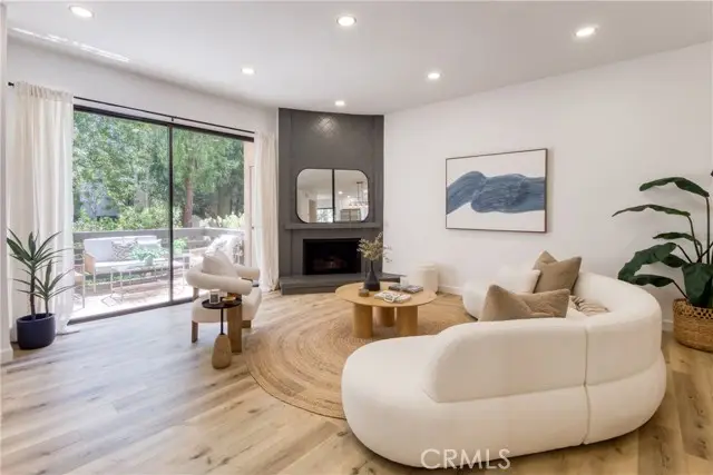 21900 Marylee Street  #293, Woodland Hills, CA 91367 - #3