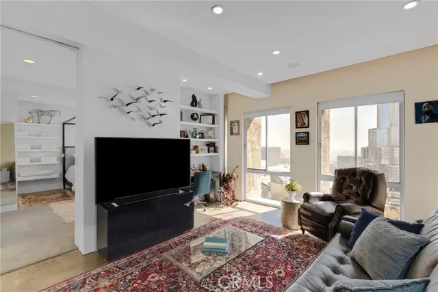 800 1st  #2305, Los Angeles, CA 90012 - #2