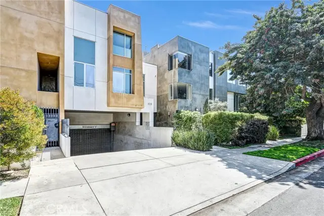 1120 El Centro  #5, Los Angeles, CA 90038 - #1