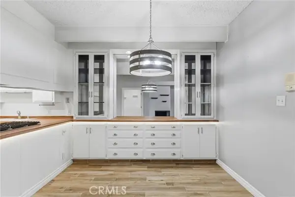 3800 Stockdale  #2, Bakersfield, CA 93309