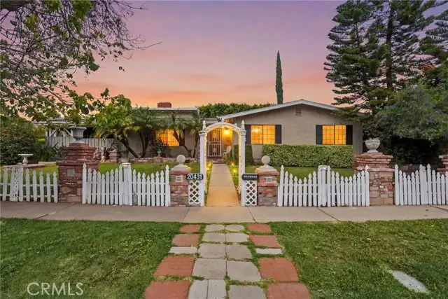 20431 Payeras Street, Chatsworth, CA 91311 - #1