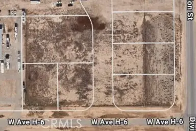 45711 Division St, Lancaster, CA 93535 - #1