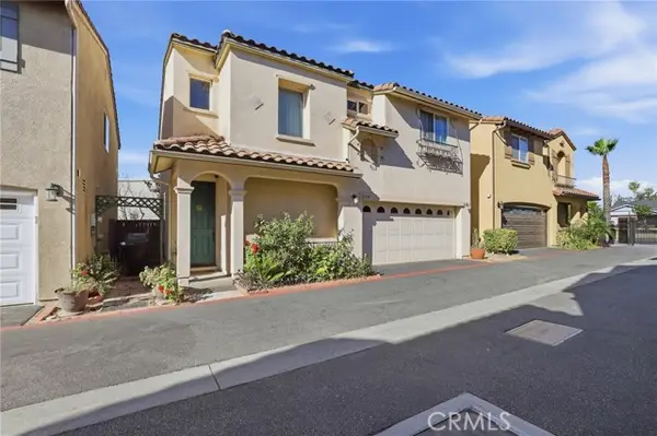 11379 Villa Del Sol, Pacoima, CA 91331