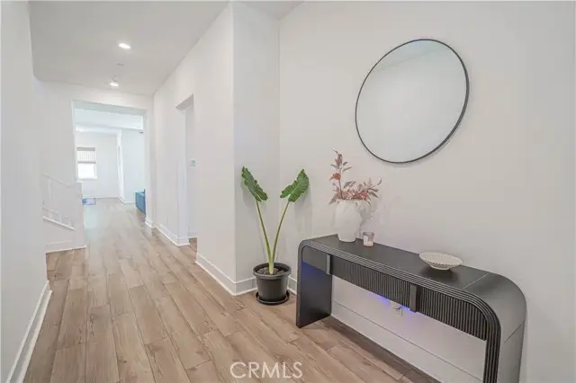 29768 Camino La Perdiz, Valencia, CA 91354 - #2