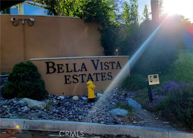 24901 Bella Vista, Newhall, CA 91321 - #1