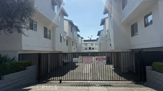 12380 Chandler Boulevard  #B, Valley Village, CA 91607 - #1