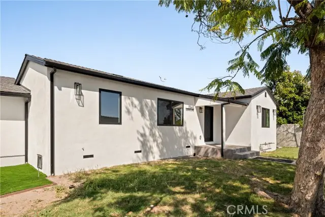 7943 Ledge Avenue, Sun Valley, CA 91352 - #2