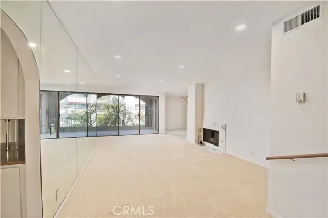 5340 Yarmouth  #205, Encino, CA 91316 - #2