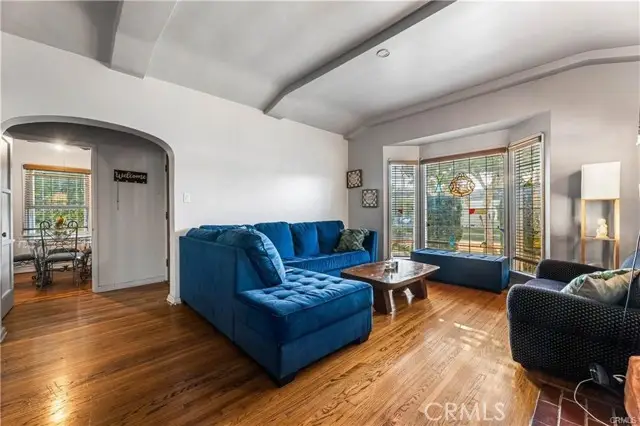 3786 Dublin, Los Angeles, CA 90018 - #3