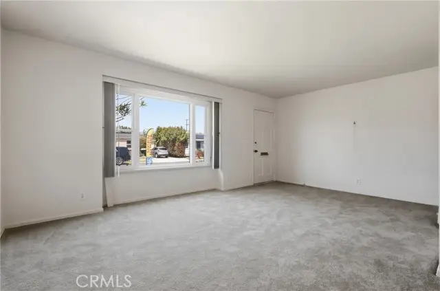5452 122nd, Hawthorne, CA 90250 - #3