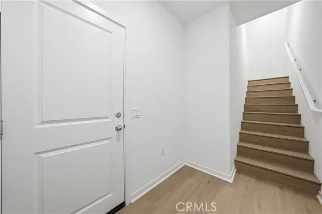 9425 Sepulveda Blvd.  #3, North Hills, CA 91343 - #3