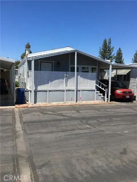 21001 Plummer Street  #34, Chatsworth, CA 91311